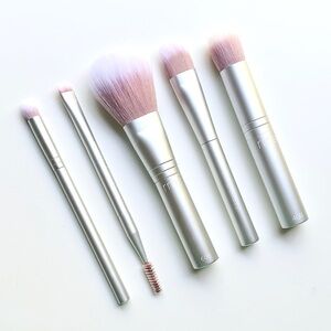 🩶RMS BEAUTY // Makeup Brush Set🩶